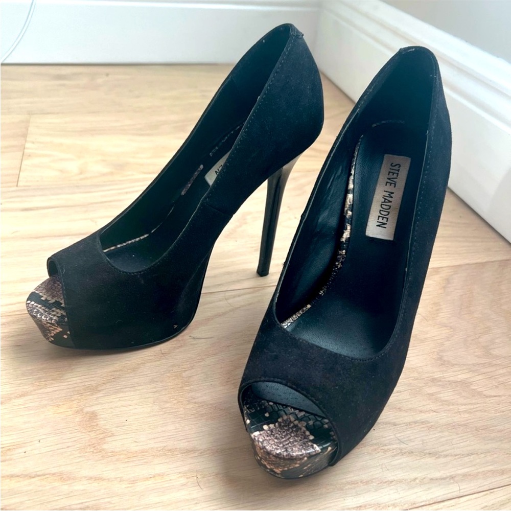 OFFERS WELCOME 🤗 Super sexy Steve Madden pumps